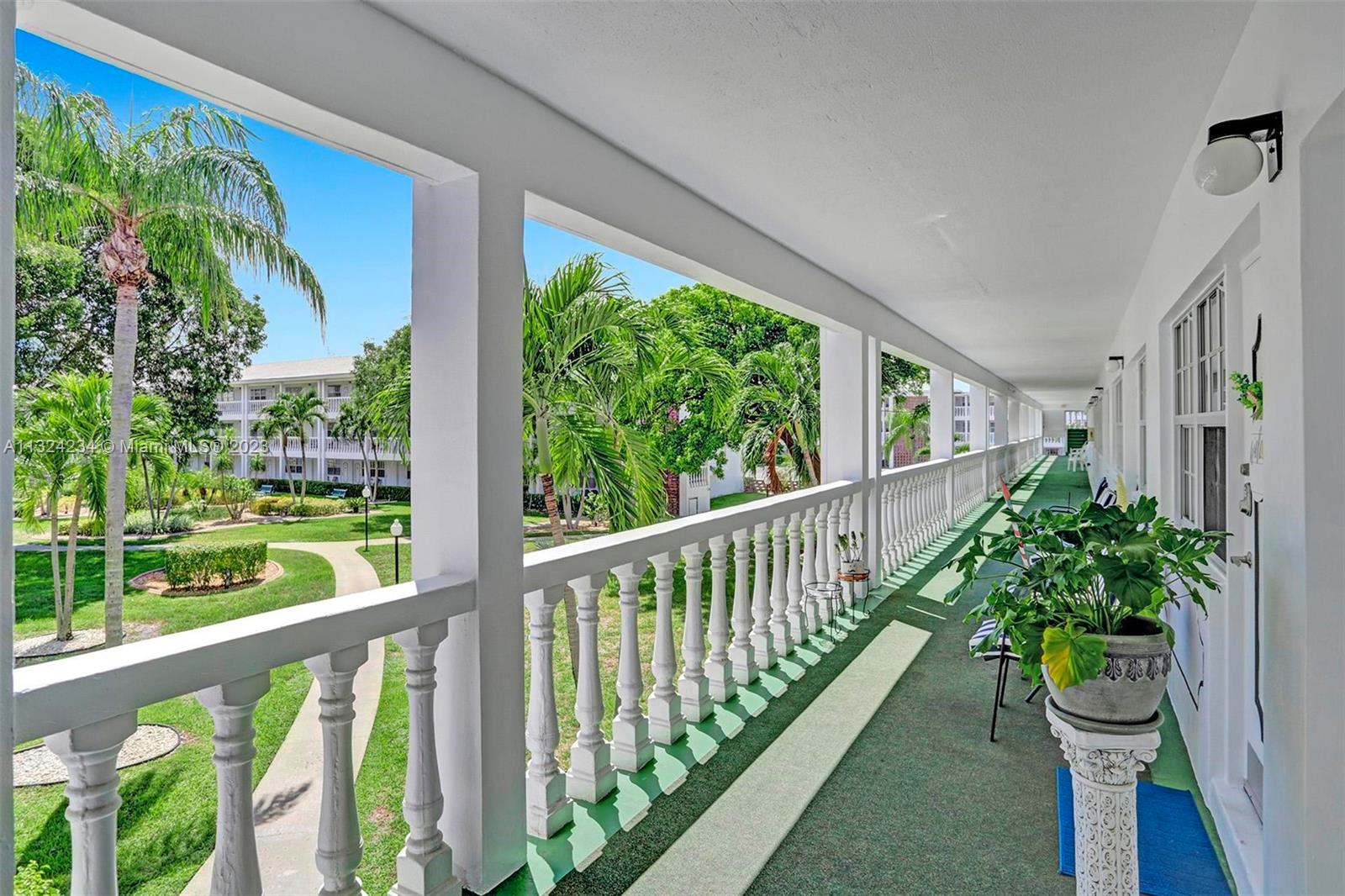 MAYBURY MANSIONS CONDO - Residential