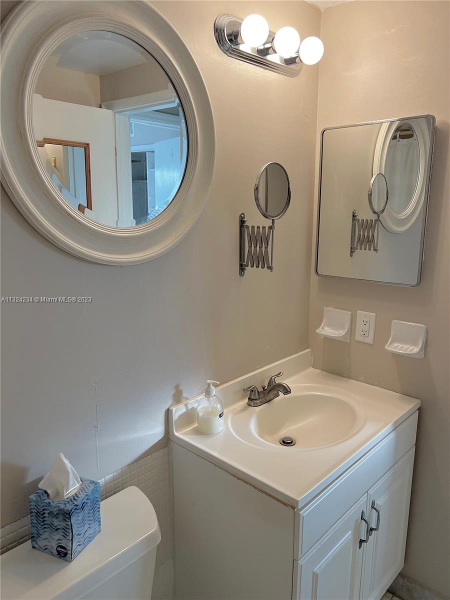 MAYBURY MANSIONS CONDO - Residential