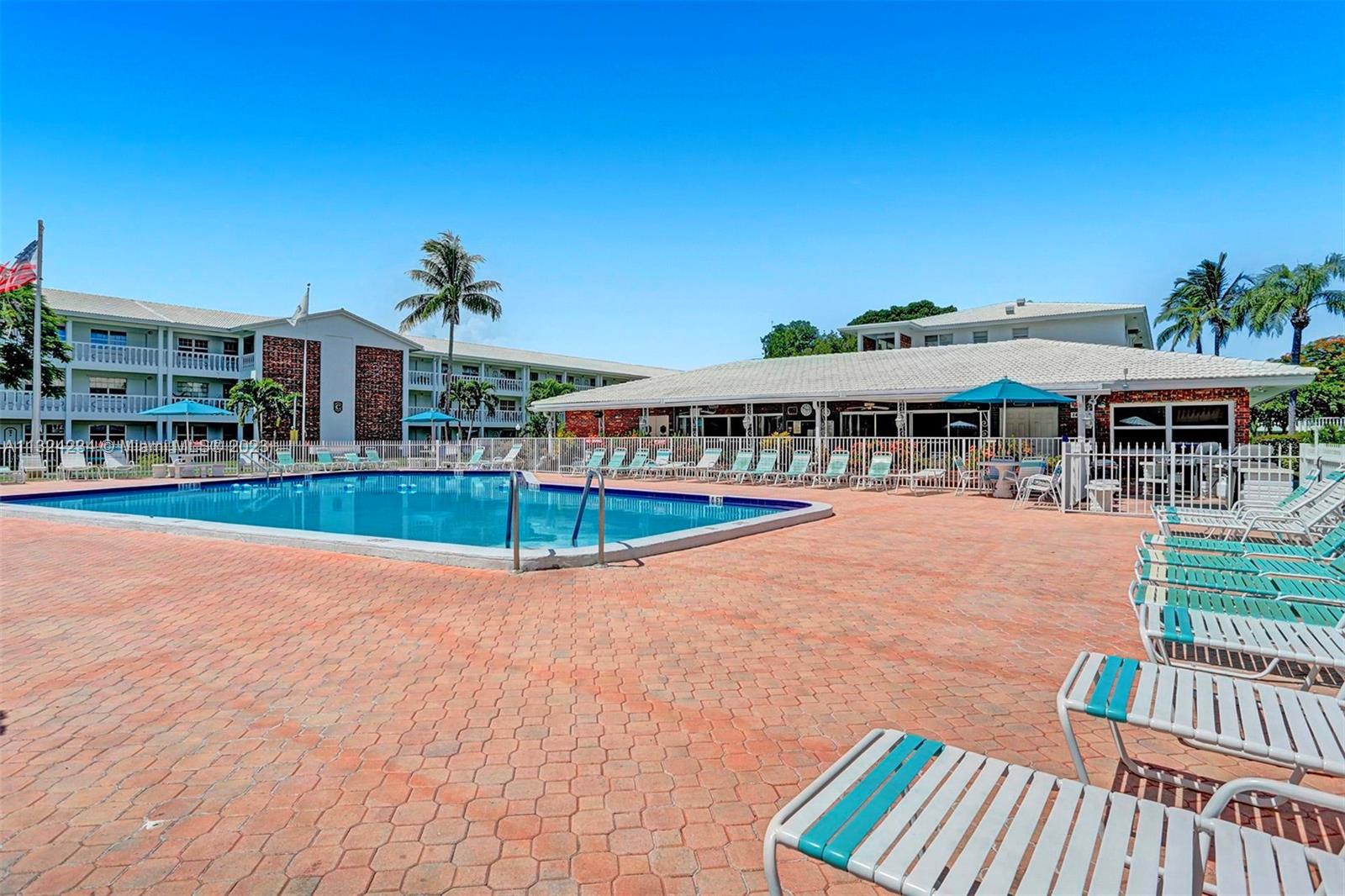 MAYBURY MANSIONS CONDO - Residential