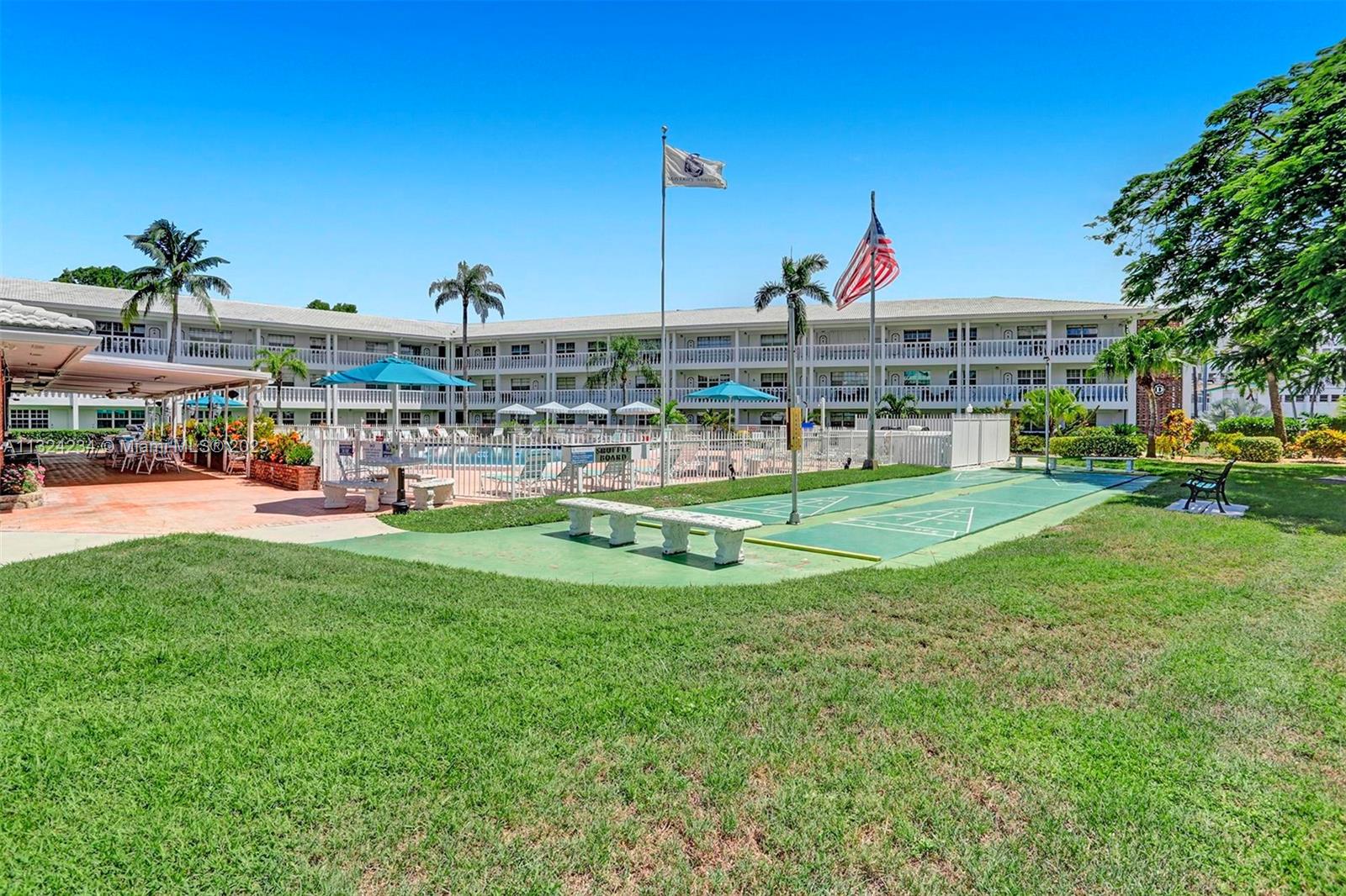 MAYBURY MANSIONS CONDO - Residential