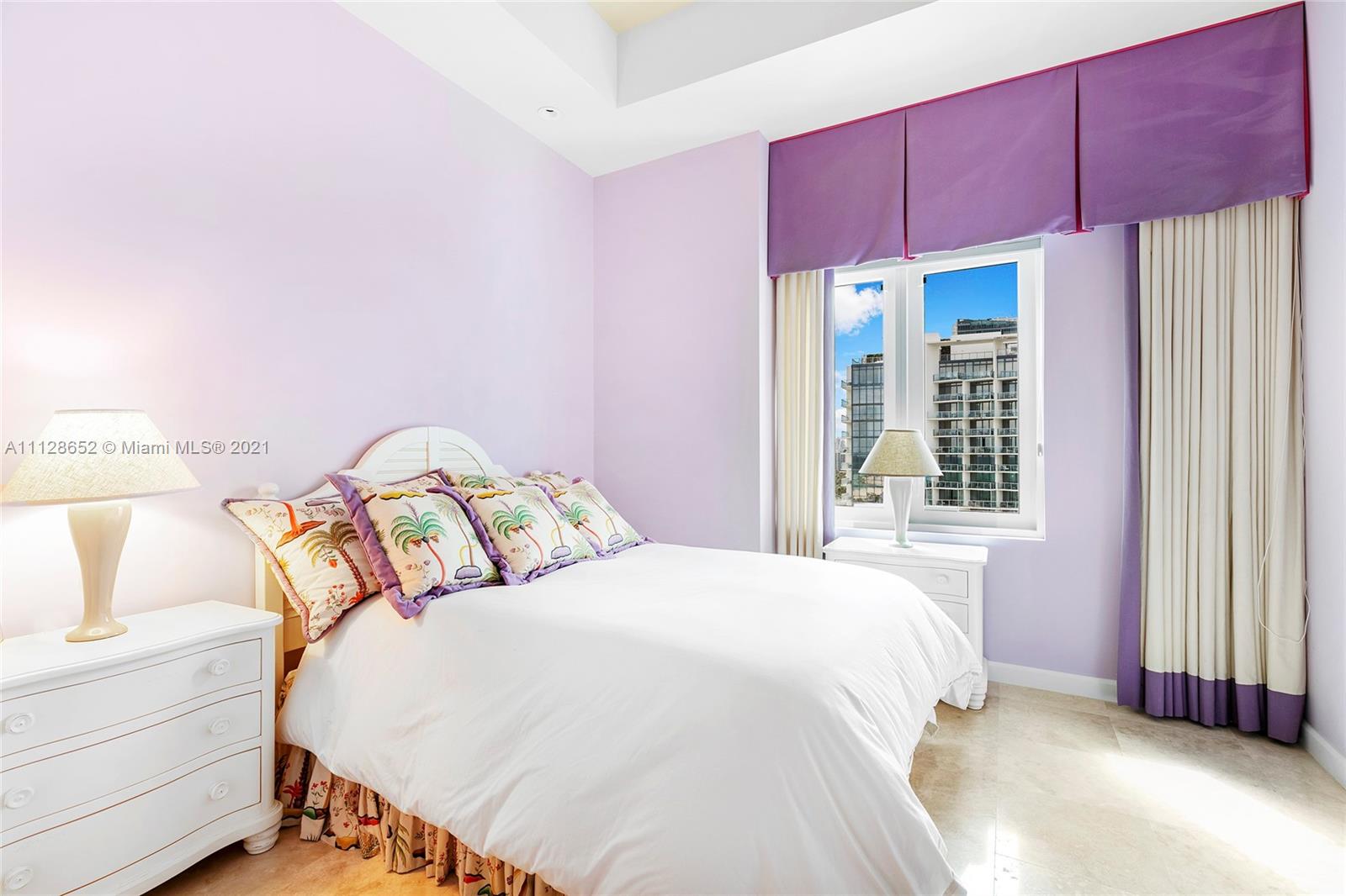 RONEY PALACE CONDO - Residential