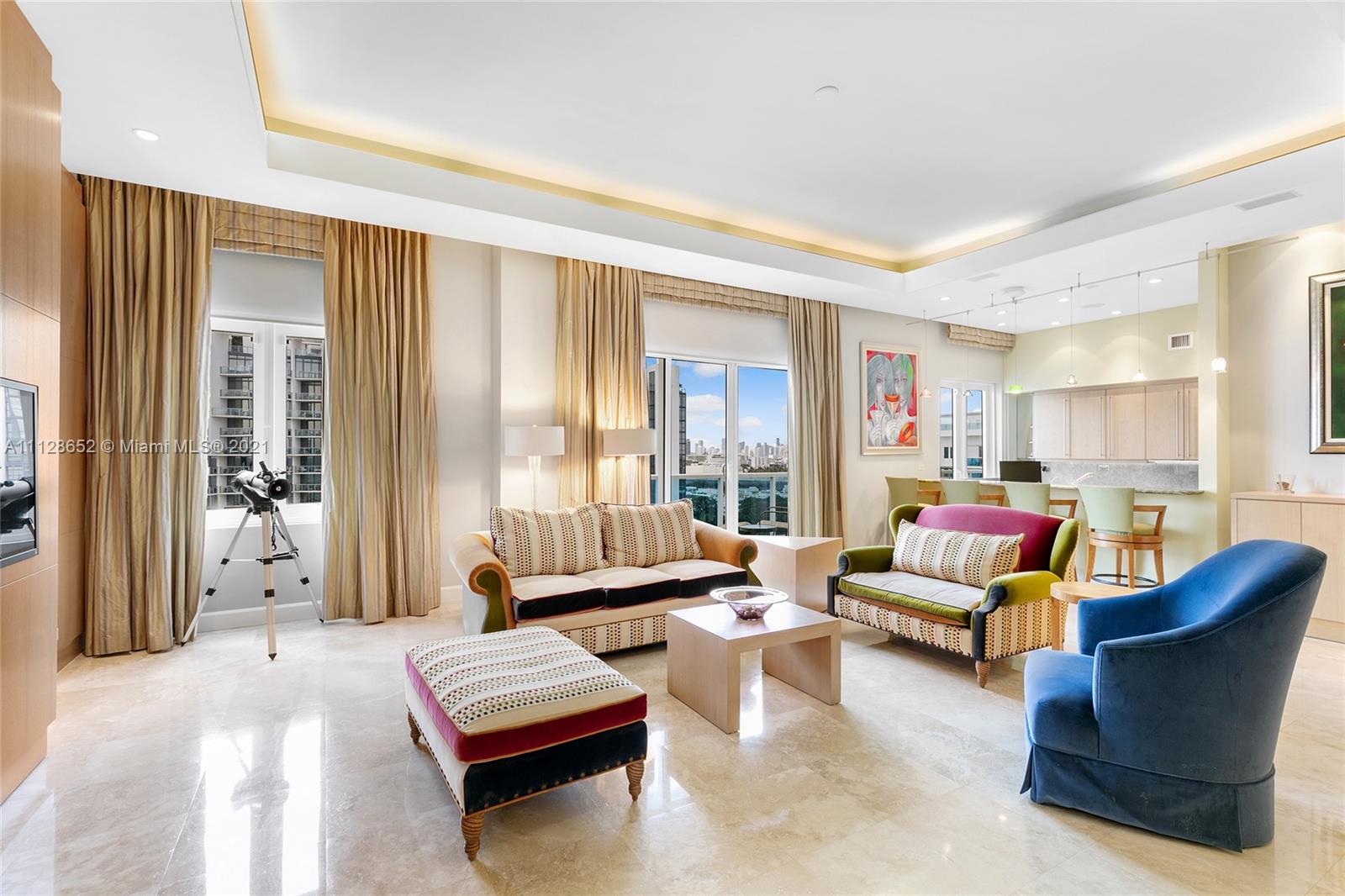 RONEY PALACE CONDO - Residential