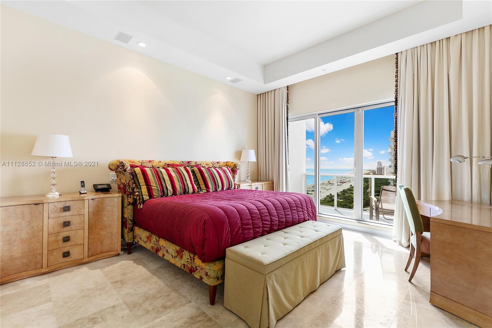 RONEY PALACE CONDO - Residential