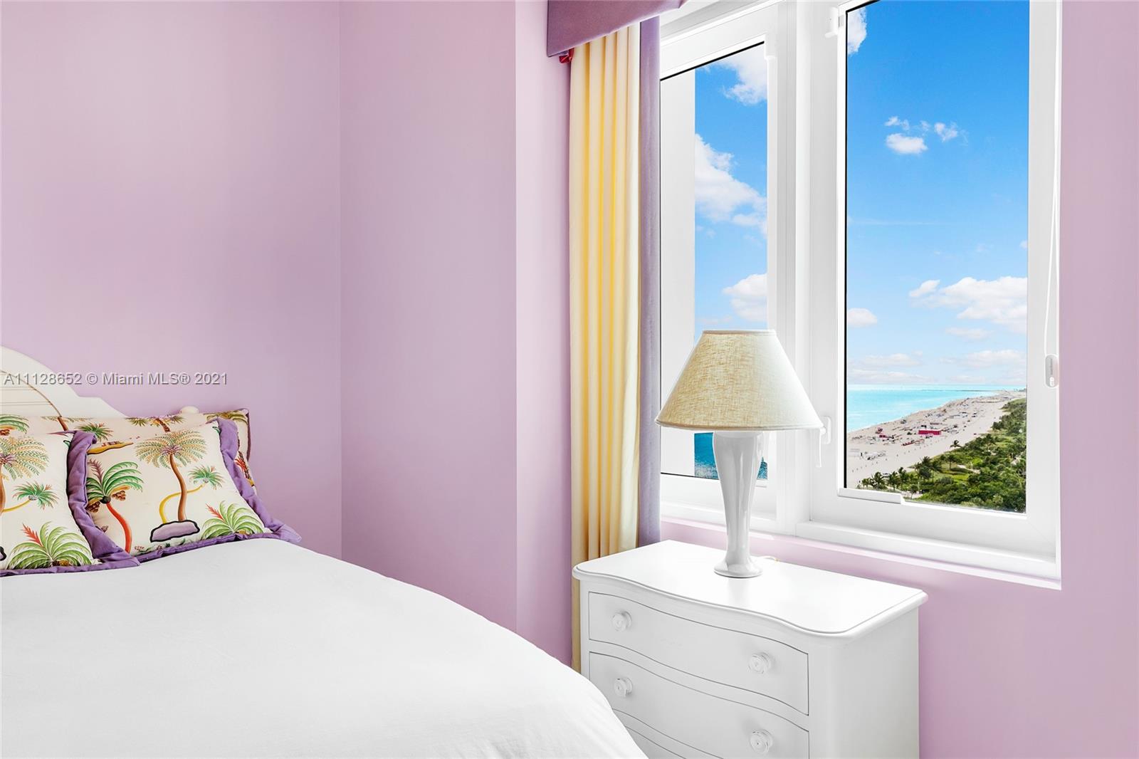 RONEY PALACE CONDO - Residential