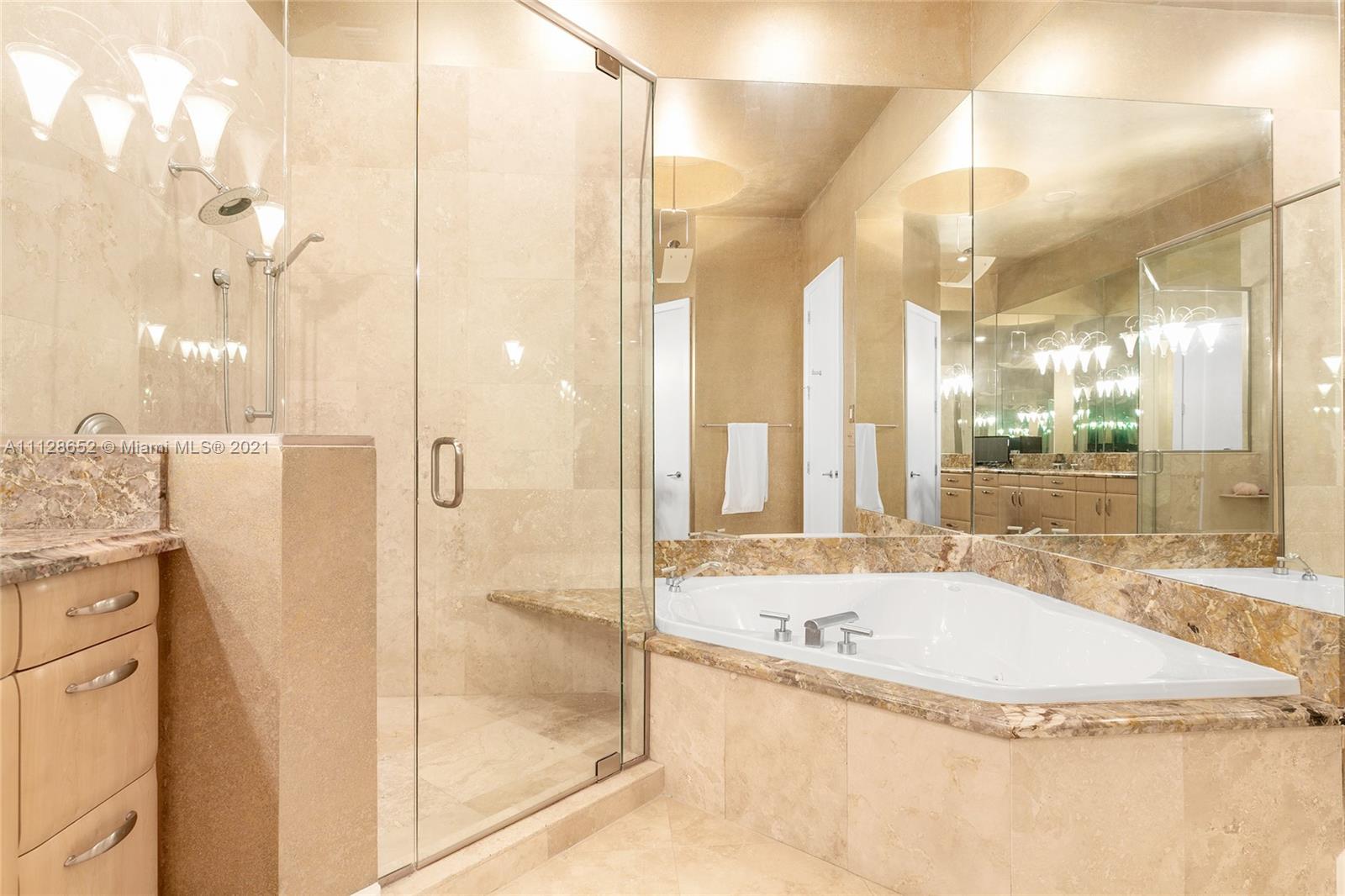 RONEY PALACE CONDO - Residential