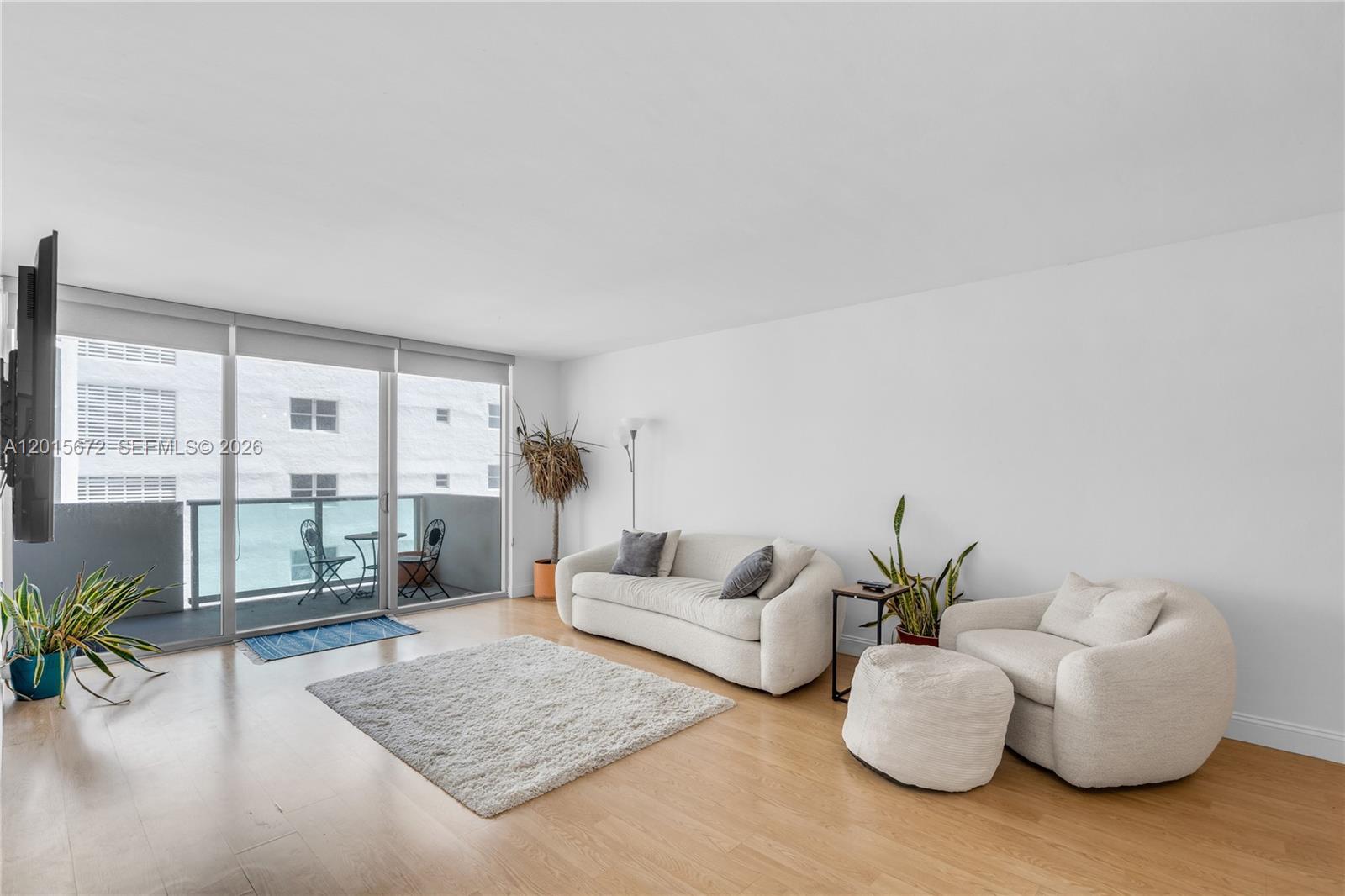 MIRADOR 1200 CONDO - Residential