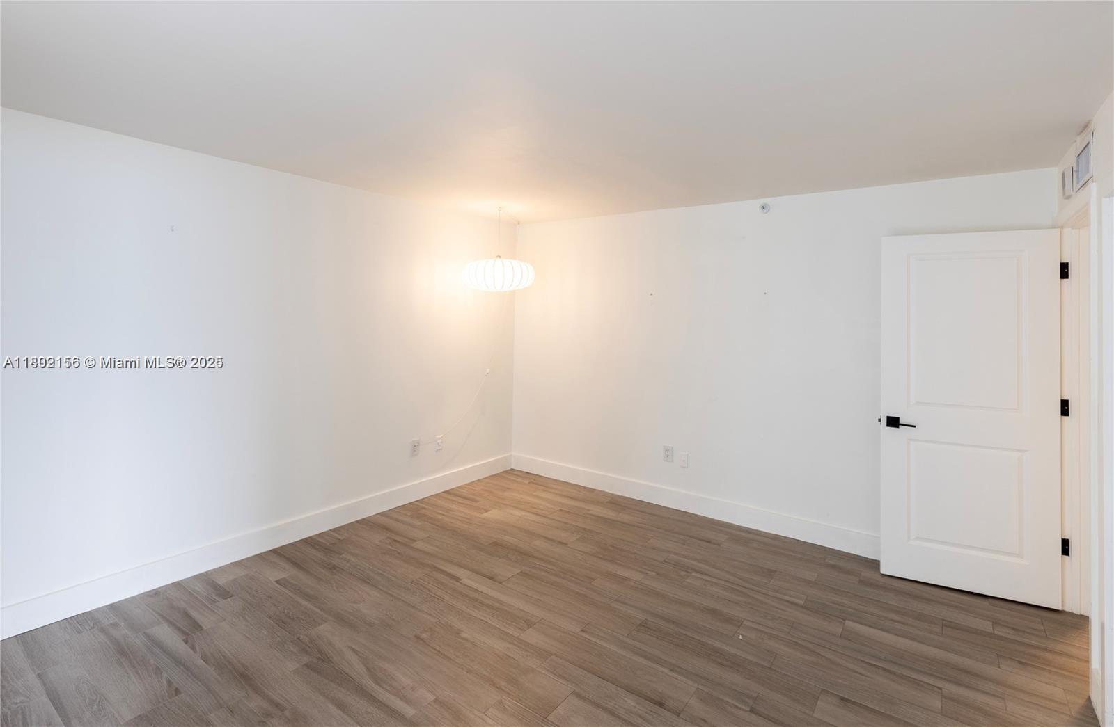 LE TRIANON CONDO - Residential