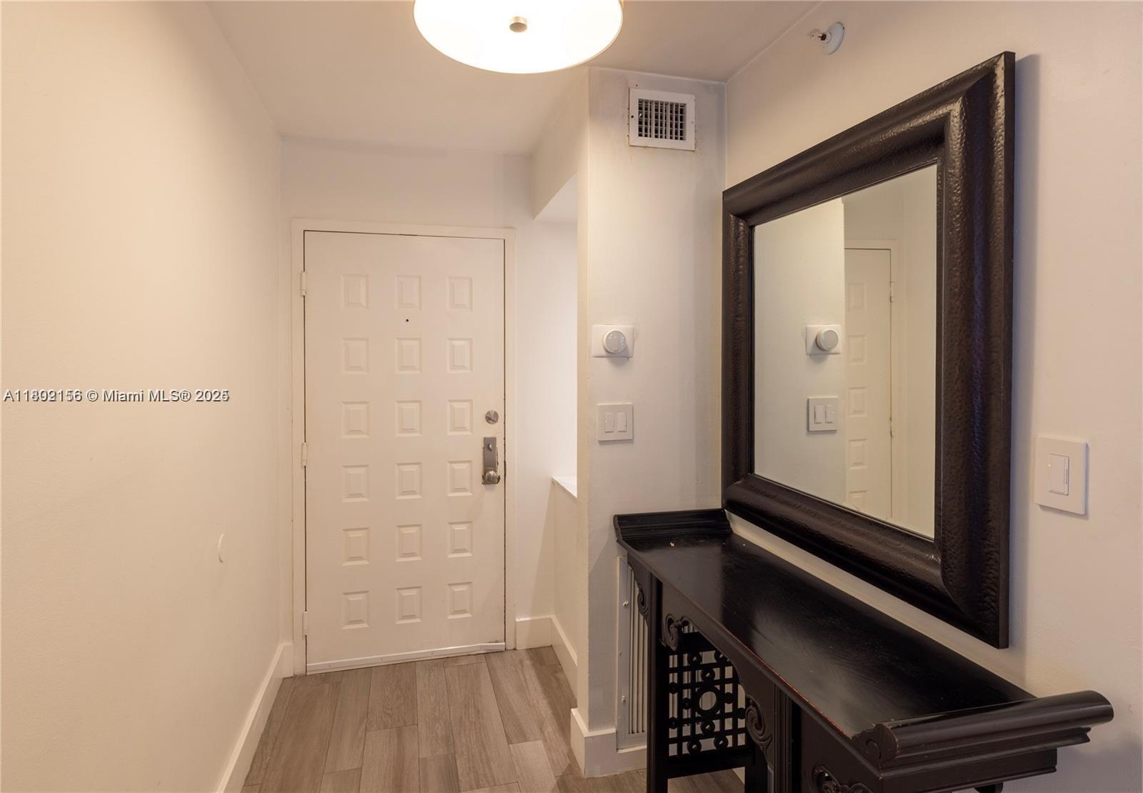 LE TRIANON CONDO - Residential
