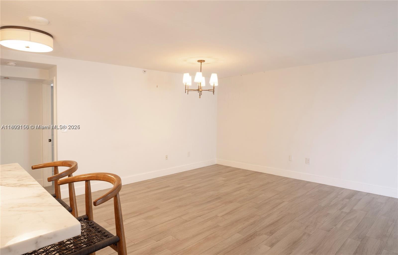 LE TRIANON CONDO - Residential