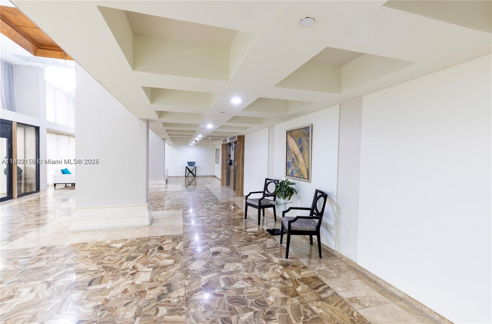LE TRIANON CONDO - Residential