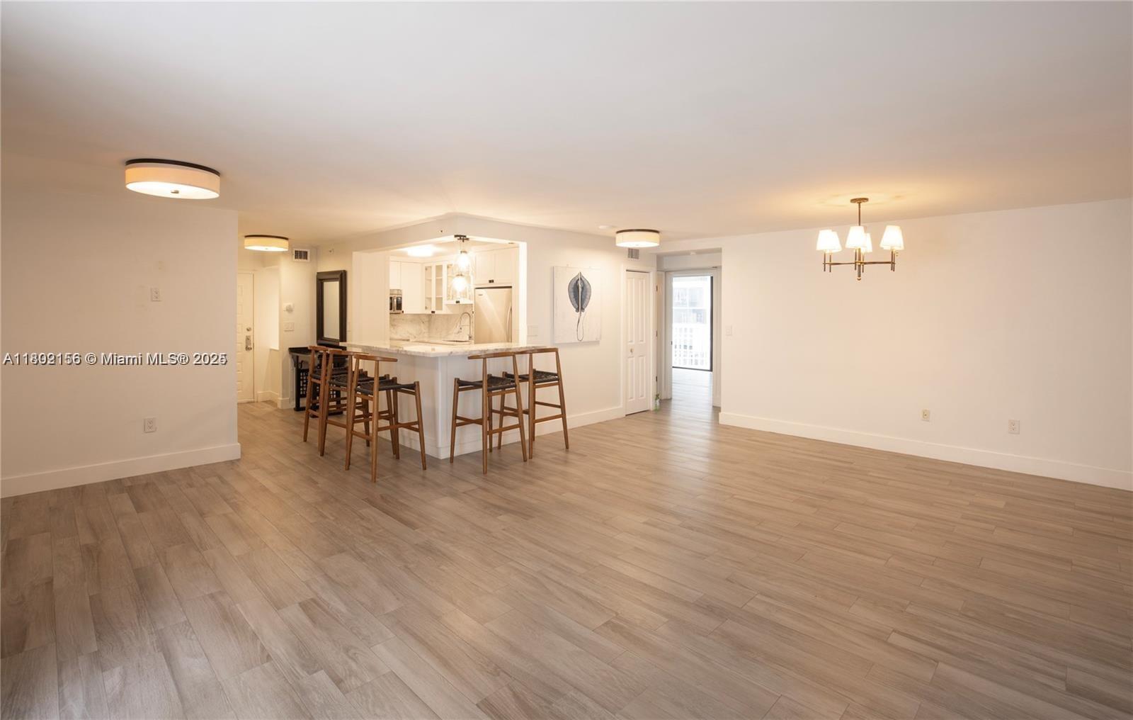 LE TRIANON CONDO - Residential