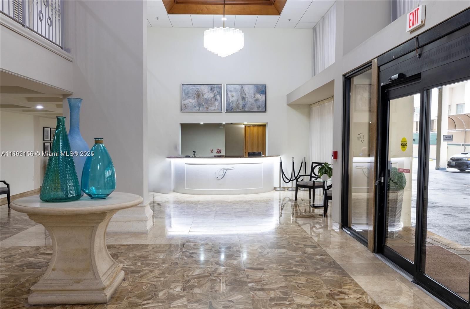 LE TRIANON CONDO - Residential