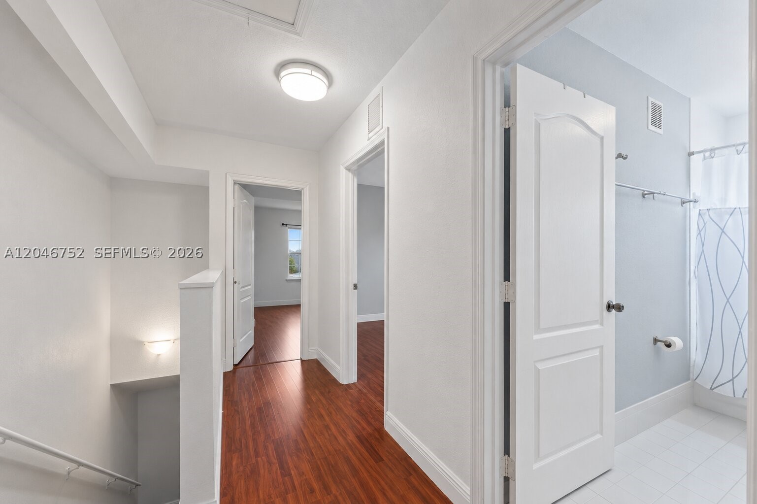 VILLAS CANARIAS CONDO - Residential