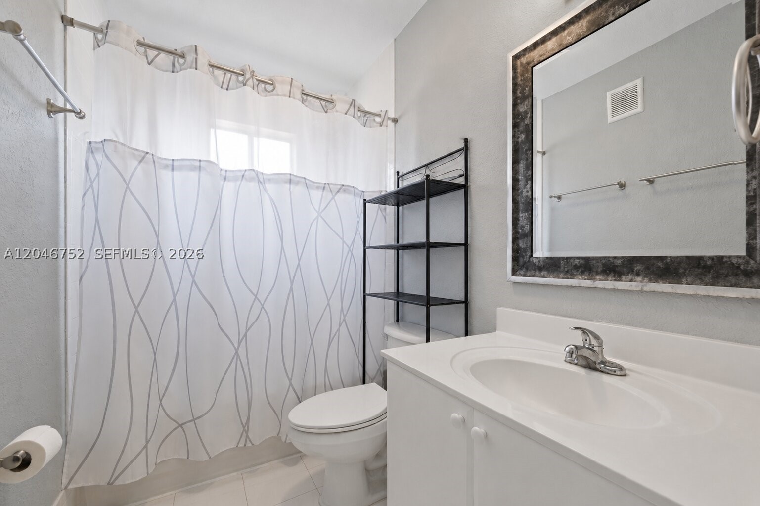 VILLAS CANARIAS CONDO - Residential