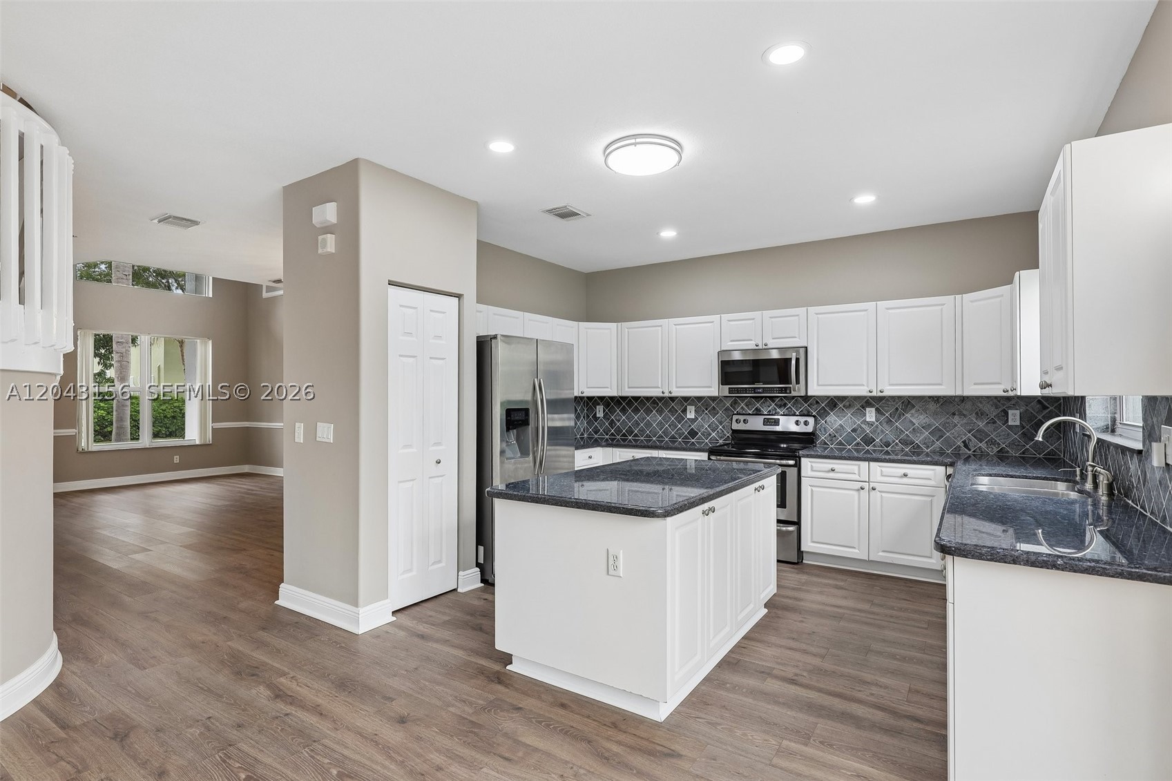 WALNUT CREEK REPLAT NO 1 - Residential