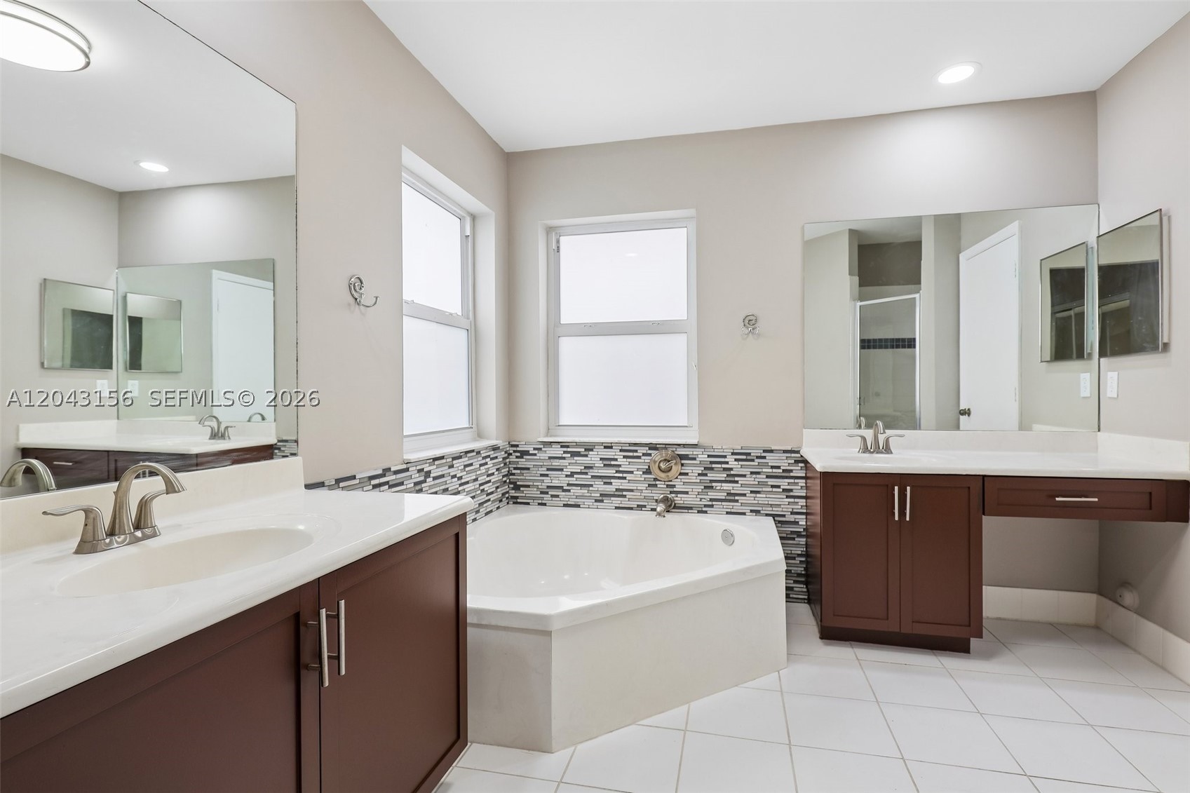 WALNUT CREEK REPLAT NO 1 - Residential