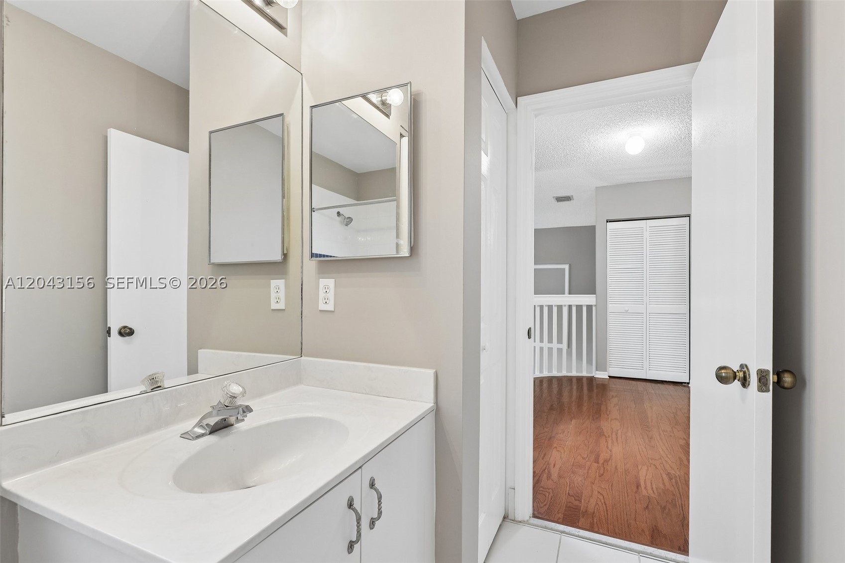 WALNUT CREEK REPLAT NO 1 - Residential