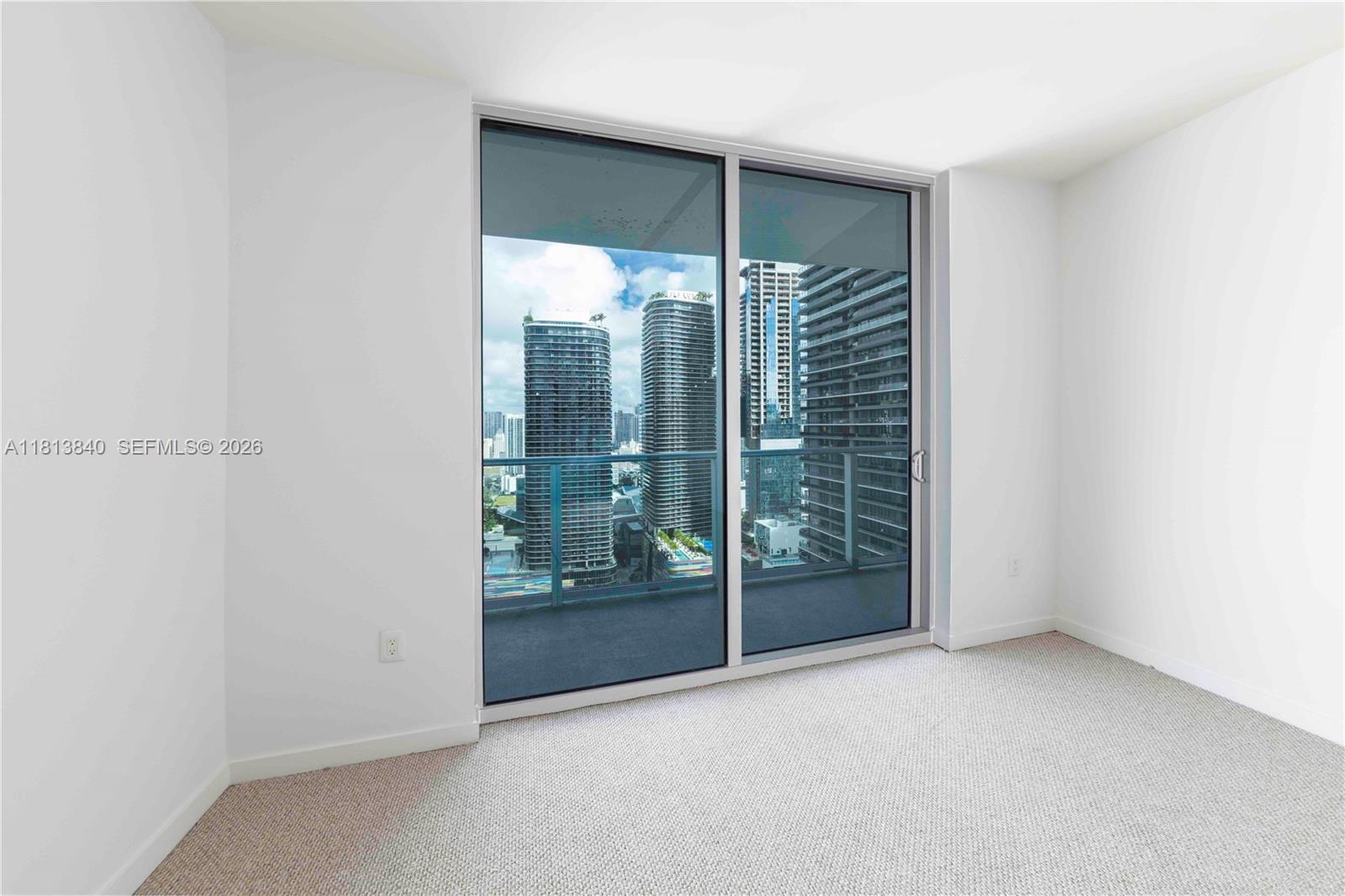 1100 MILLECENTO RESIDENCE - Residential