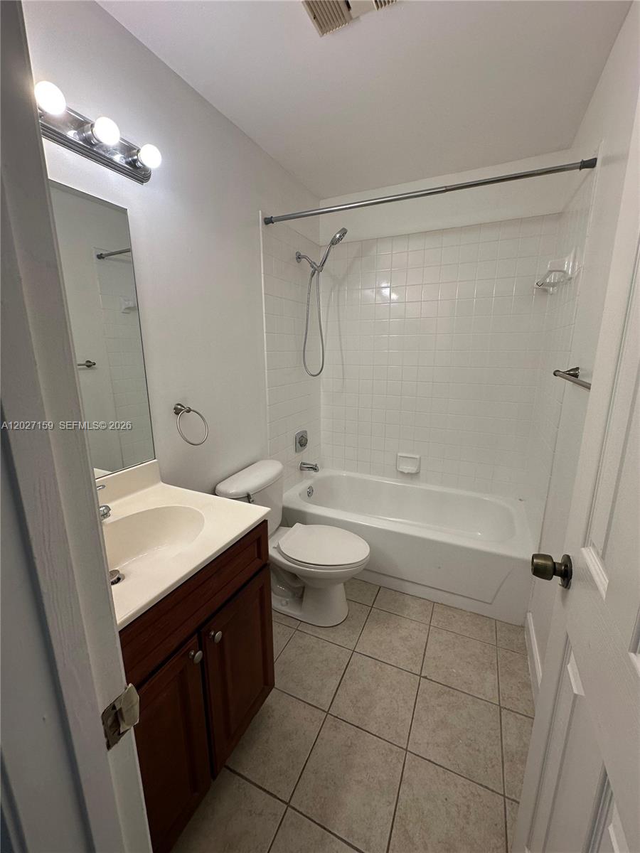 GRAND MARQUIS CONDO - Residential Lease