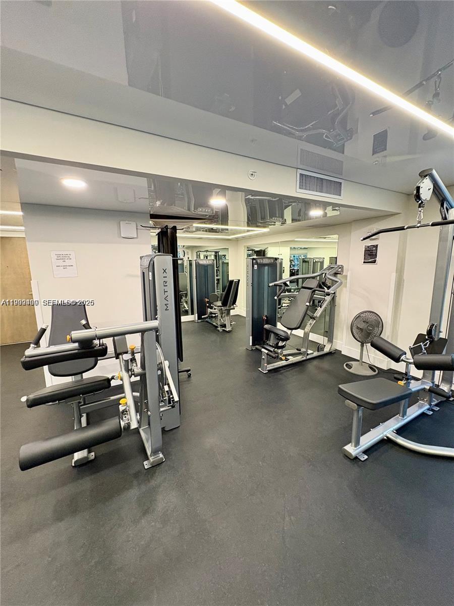 ESSEX TOWER CONDO - Residential