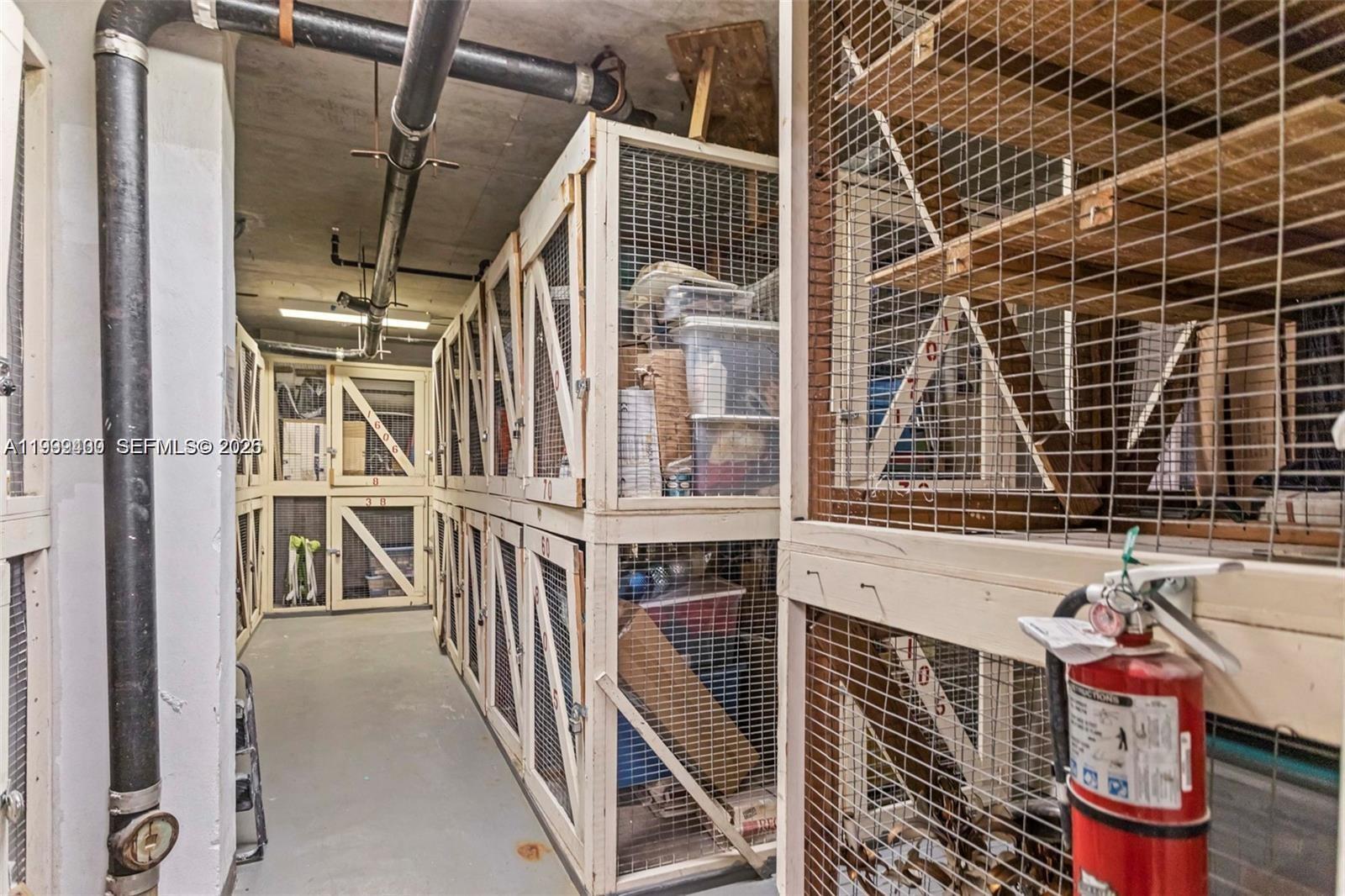 ESSEX TOWER CONDO - Residential