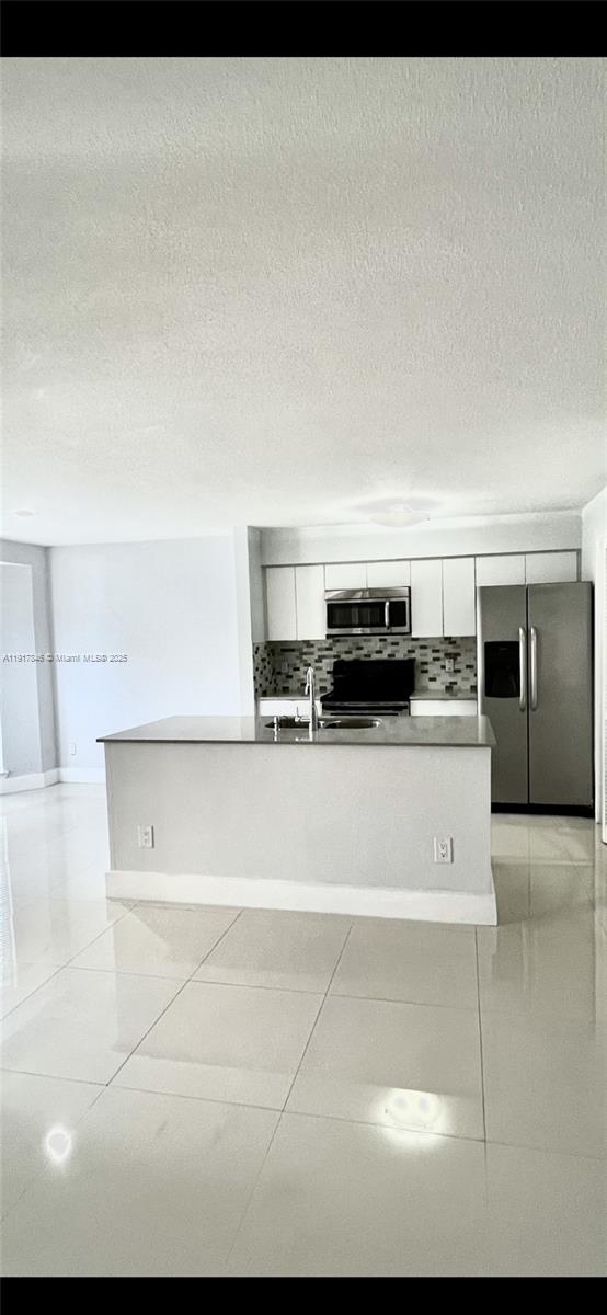 SAVANNA AT RIVERSIDE - Residential