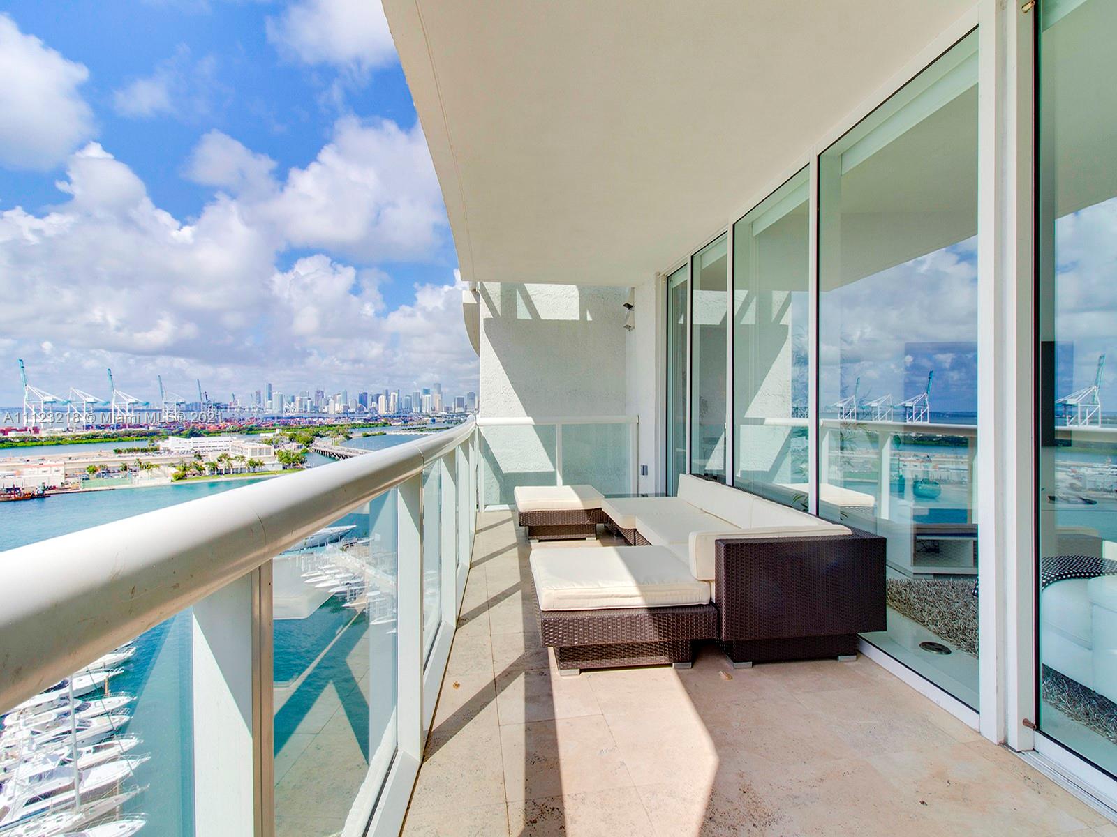 ICON CONDO - Residential
