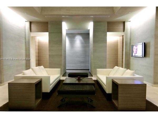 BEACH CLUB ONE CONDO - Residential Lease