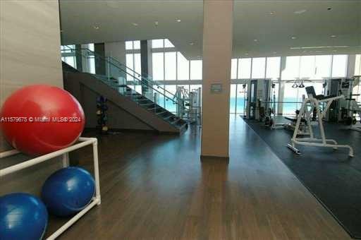 BEACH CLUB ONE CONDO - Residential Lease