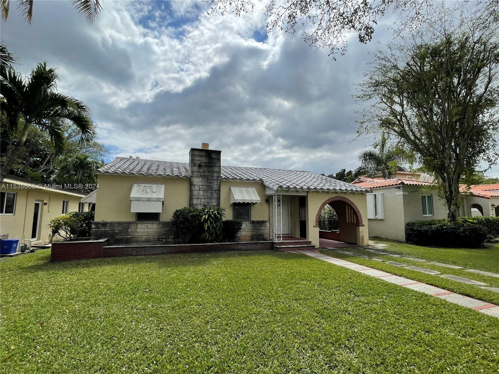 CORAL ESTATES - Residential