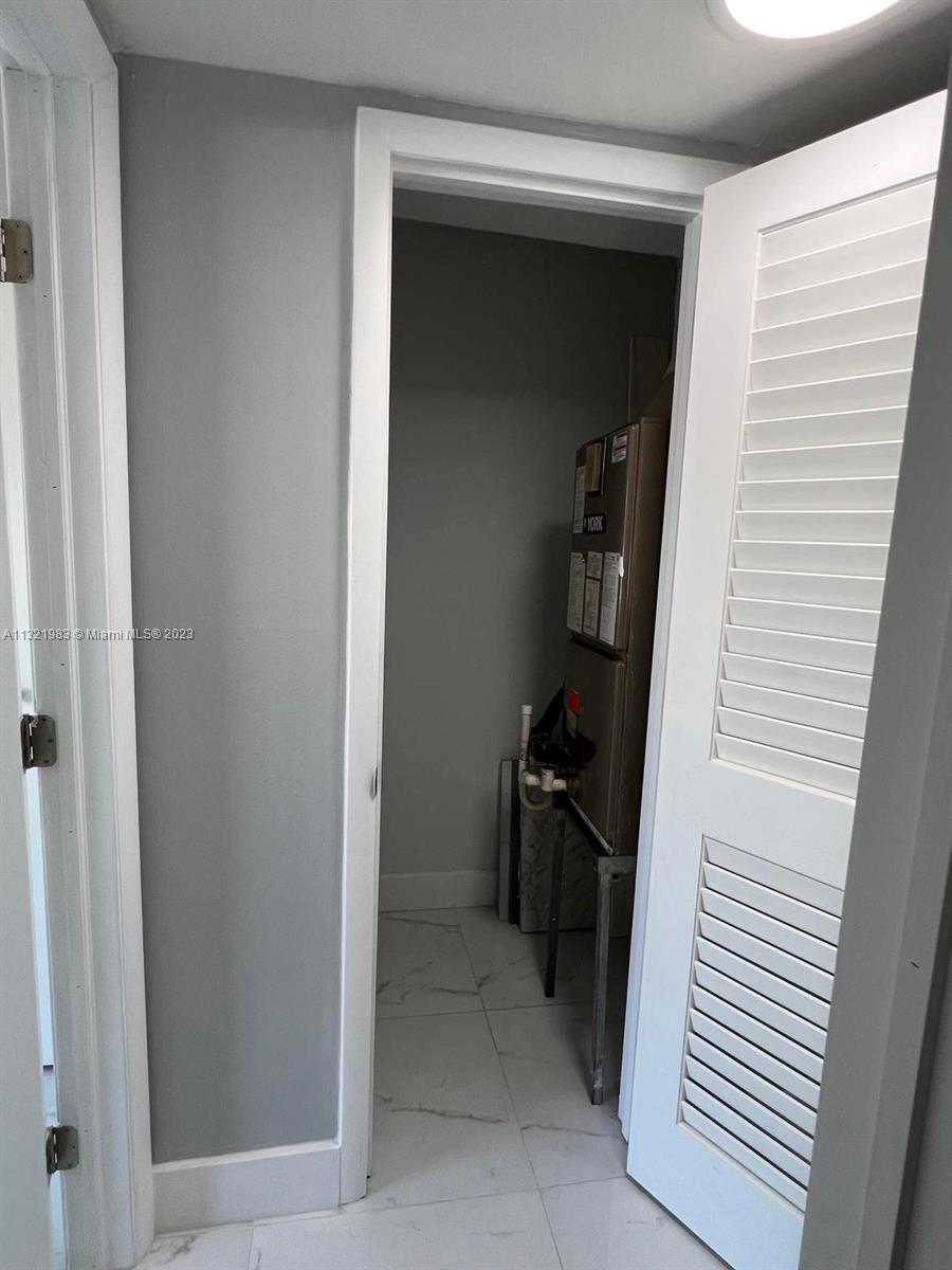 NEW WORLD CONDO APTS II - Residential Lease