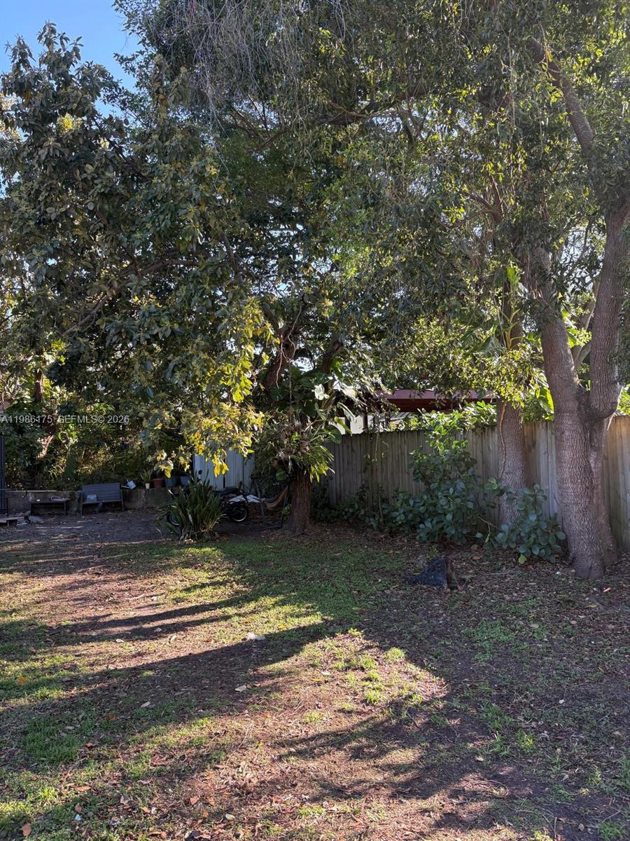 AMD PLAT VENICE HEIGHTS - Residential