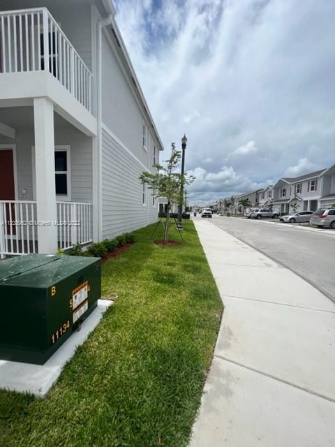 HAMILTON PLACE - Residential Lease