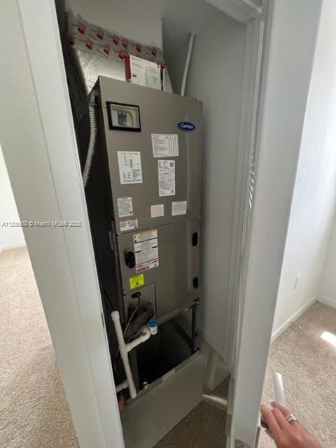HAMILTON PLACE - Residential Lease