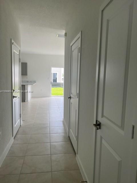 HAMILTON PLACE - Residential Lease