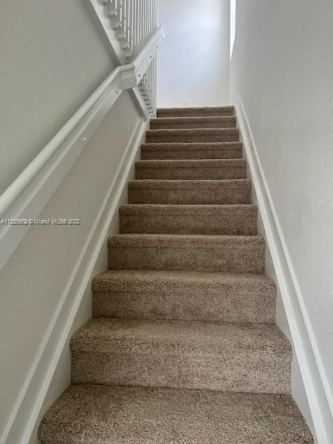 HAMILTON PLACE - Residential Lease