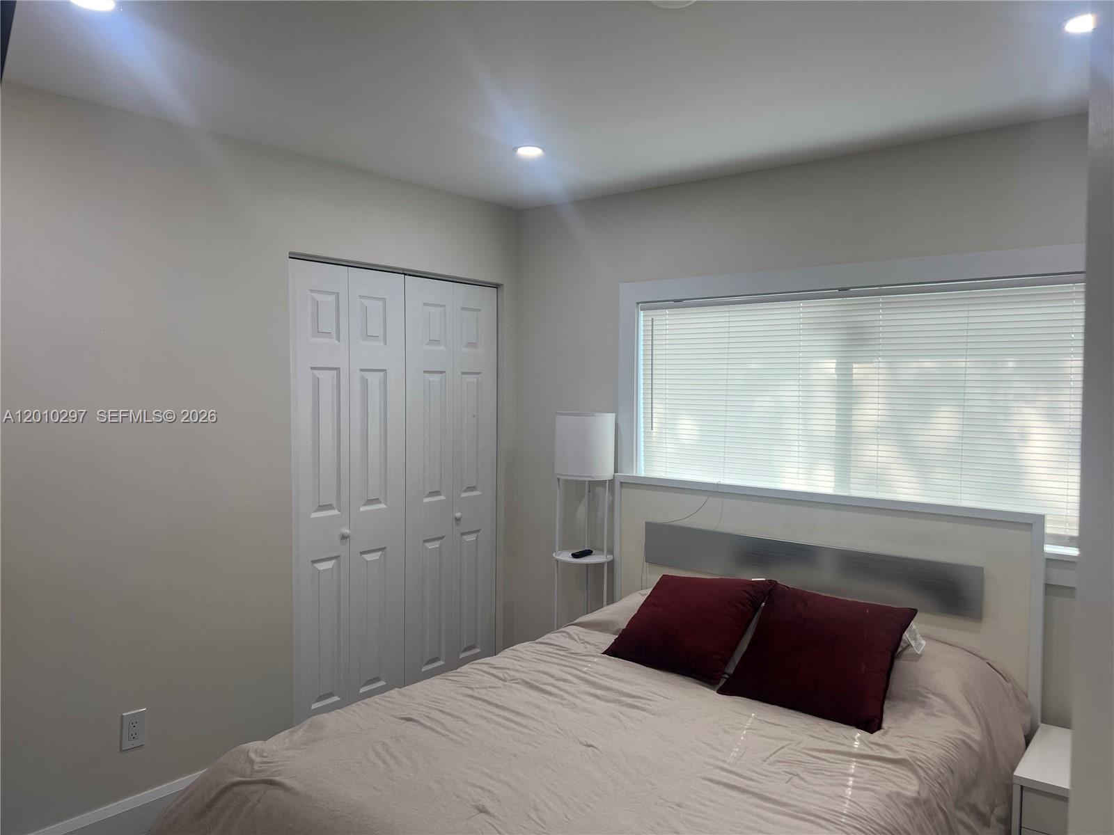 BROADVIEW COUNTRY CLUB - Residential