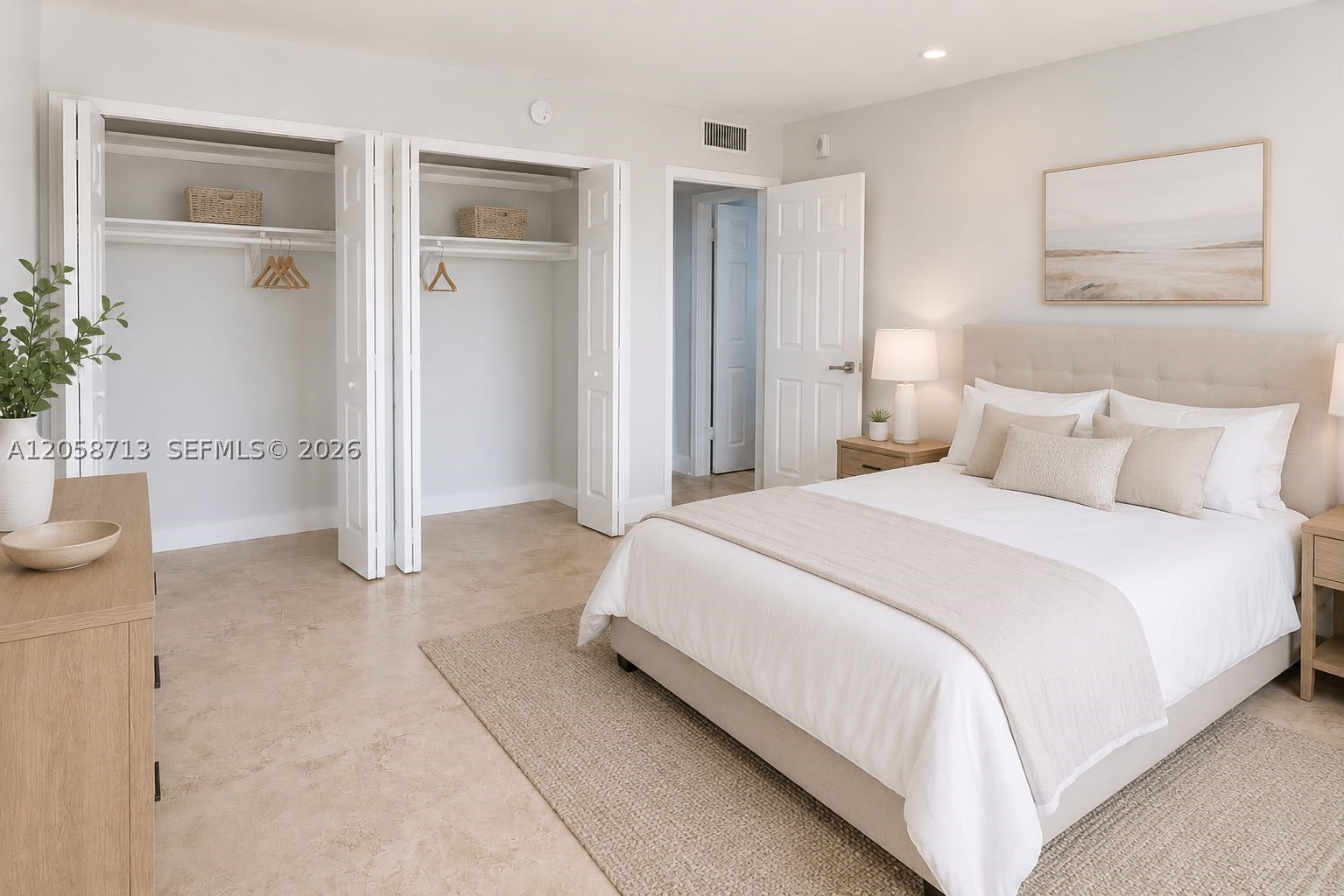 12590 CORONADO TOWERS CON - Residential