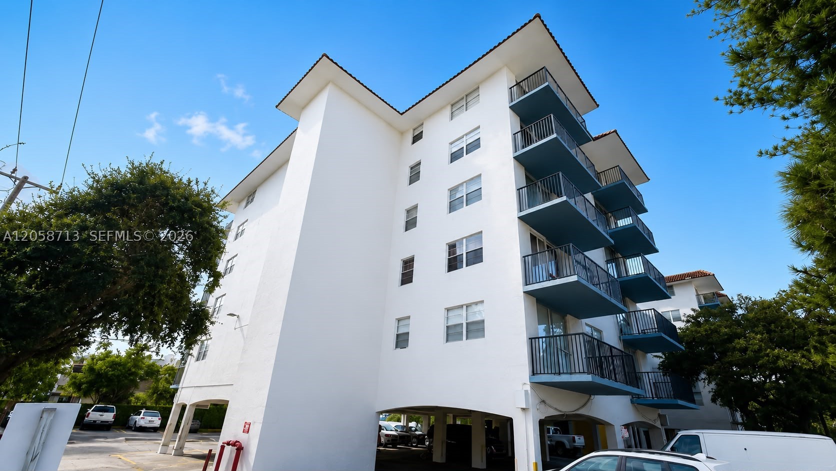 12590 CORONADO TOWERS CON - Residential