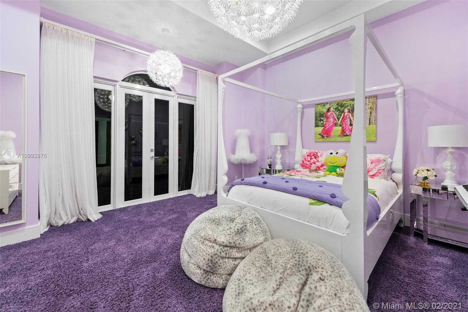 BEACON LIGHT SHOPPING CTR - Residential