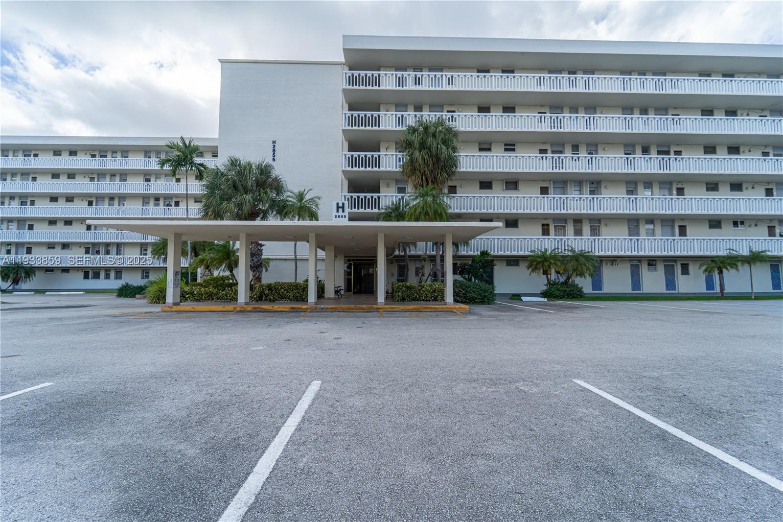 POINT EAST SEC II CONDO - Residential