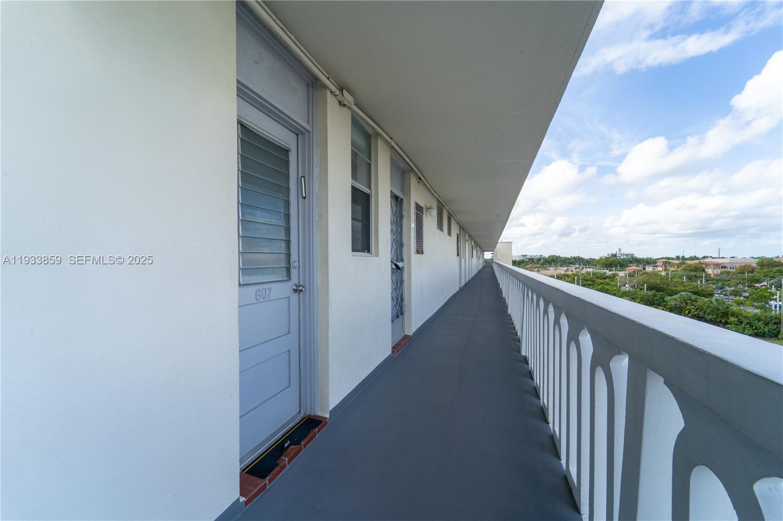 POINT EAST SEC II CONDO - Residential