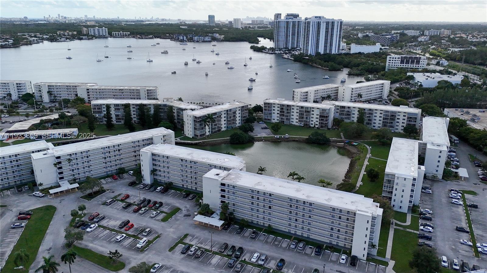 POINT EAST SEC II CONDO - Residential
