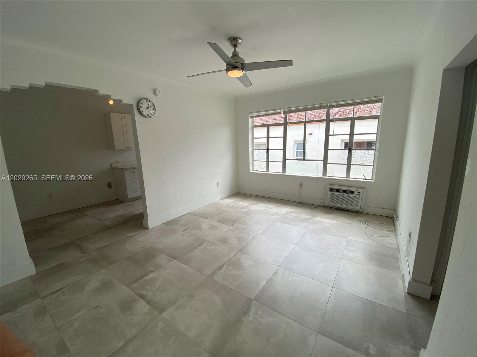 RESIDENCE 1611 CONDO - Residential Lease