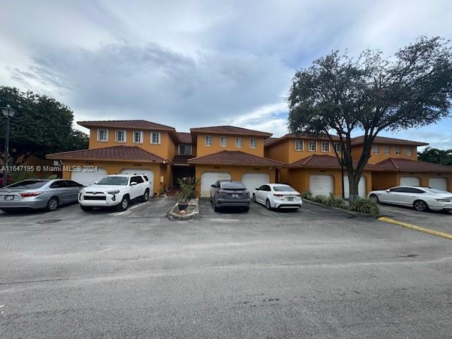 LILANDIA ESTATES CONDO - Residential Lease