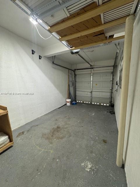 LILANDIA ESTATES CONDO - Residential Lease