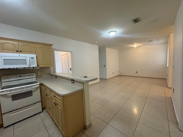 LILANDIA ESTATES CONDO - Residential Lease