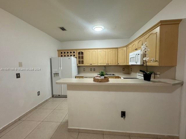 LILANDIA ESTATES CONDO - Residential Lease