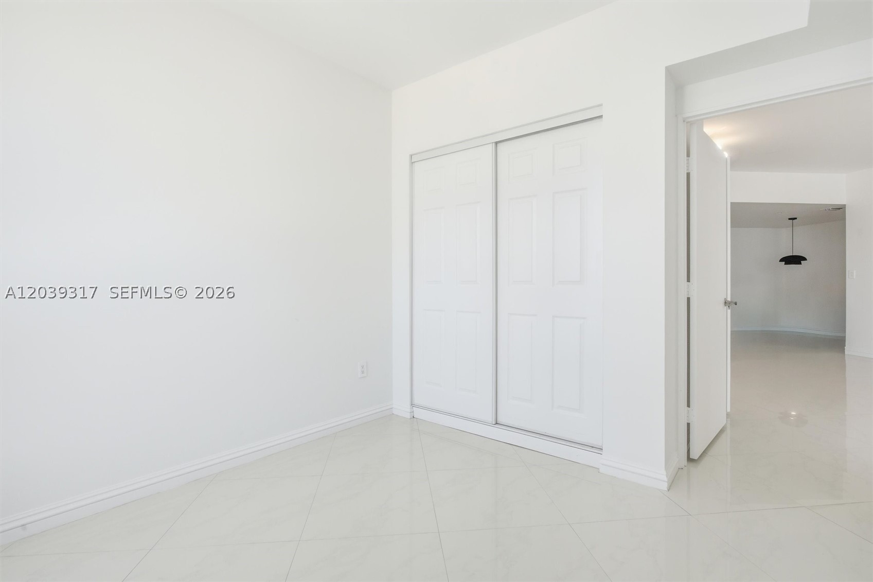 WIND CONDO - Residential