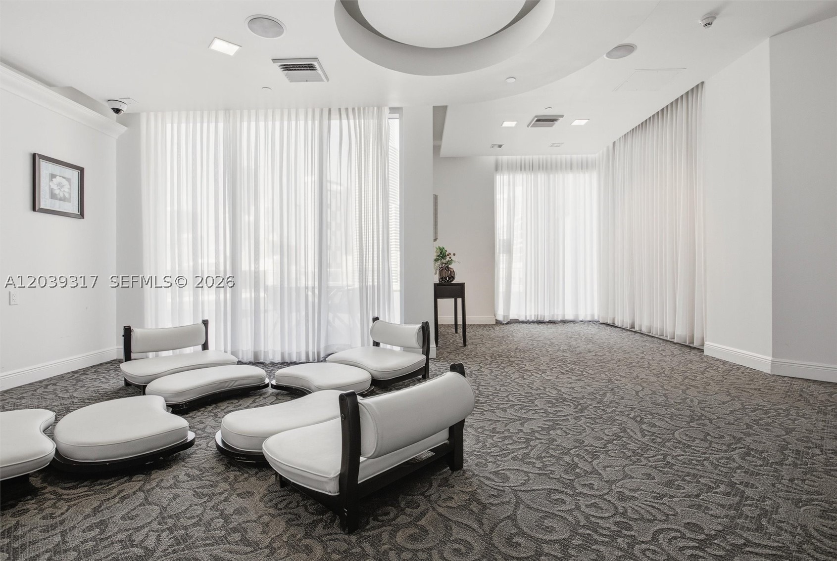 WIND CONDO - Residential